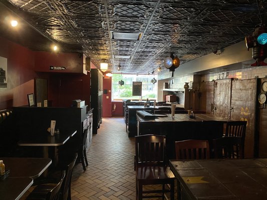 Grand Trunk Pub by null