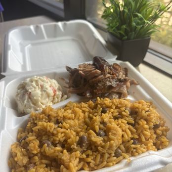 Coqui - Roast Pork, Arroz con Gandules and Potato Salad - Puerto Rican Near Me - Sanford, Florida