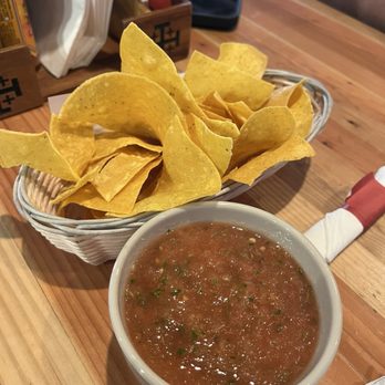 Loco Patron - Chips and Chips & Salsa - Sports Bars Near Me - Scottsdale, Arizona