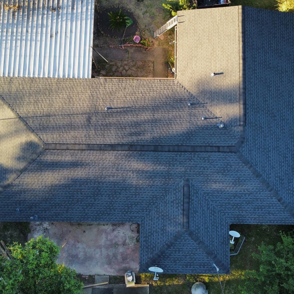 Slide of B.B. Roofing & Exteriors