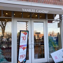 Yankee Candle Company - Entrance