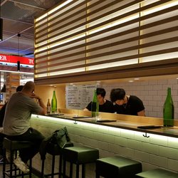 Tokyo Diner - Inside the dinner.