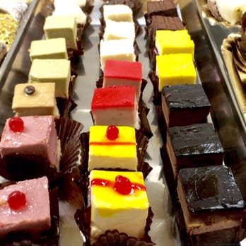 Gelateria San Clemente - Mignon semifredda.. - Ice Cream & Frozen Yogurt Near Me - Rome, RM Gelateria San Clemente - Mignon semifredda.. - Ice Cream & Frozen Yogurt Near Me - Rome, RM