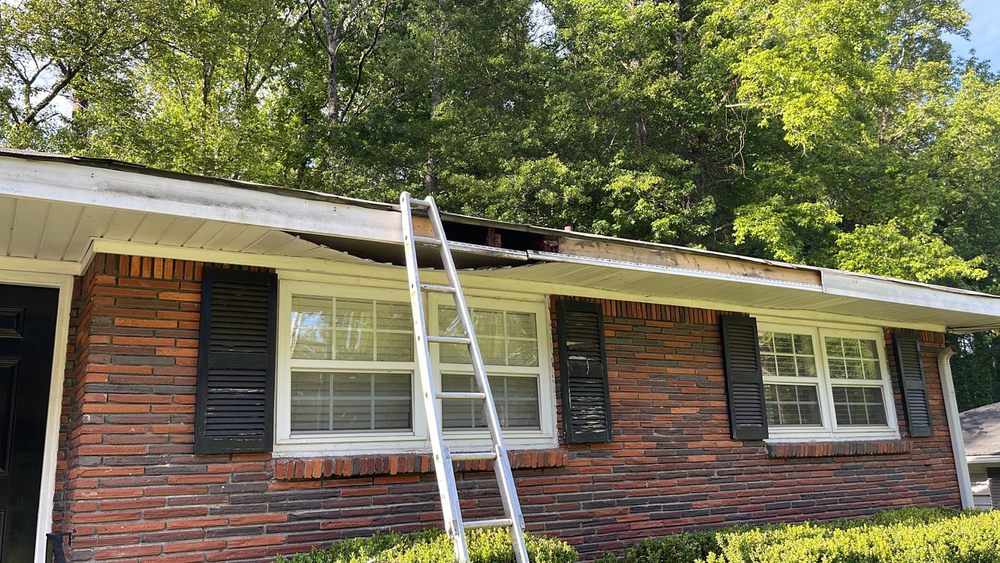 Slide of Arc Gutter Cleaning
