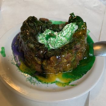 Roberto's River Road Restaurant - Cajun/Creole Near Me - Sunshine, Louisiana