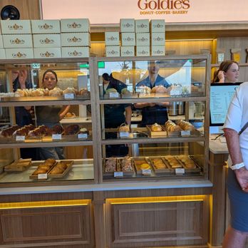 Goldie's Donuts & Bakery - Bakeries Near Me - Langley Township, British Columbia Goldie's Donuts & Bakery - Bakeries Near Me - Langley Township, British Columbia