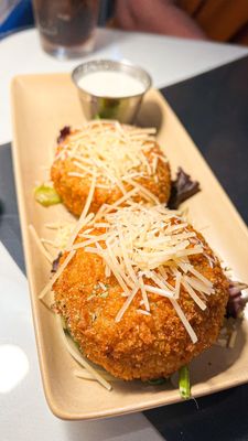 Cafe Pasta & Grille' by null