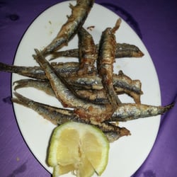 Centro de la 3a Edad - Boquerones fritos.