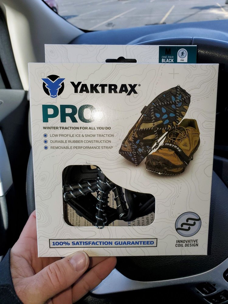 DICK’S SPORTING GOODS Sports Wear at 5809 YoungstownWarren Rd, Niles