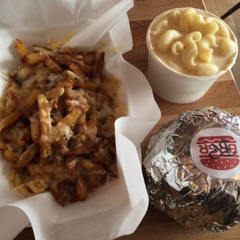 BRGR - Poutine 2, Mac cheese & chicken BP burger - Burgers Near Me - Giffnock, ERW BRGR - Poutine 2, Mac cheese & chicken BP burger - Burgers Near Me - Giffnock, ERW