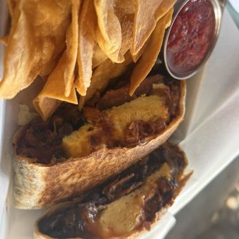 Just What I Kneaded - Breakfast crunch - Vegan Near Me - Los Angeles, California Just What I Kneaded - Breakfast crunch - Vegan Near Me - Los Angeles, California