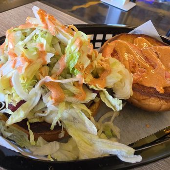Crave Cafe & Restaurant - Halal Near Me - Hanover Park, Illinois