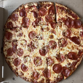 Rosati’s Pizza - 16" pepperoni - Pizza Near Me - Hanover Park, Illinois