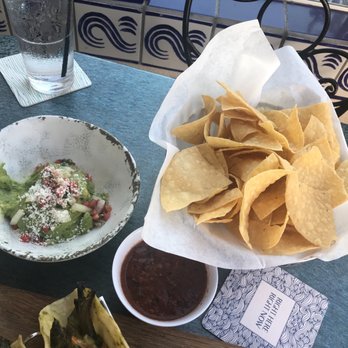 Las Brisas - Guacamole - Mexican Near Me - Laguna Beach, California Las Brisas - Guacamole - Mexican Near Me - Laguna Beach, California