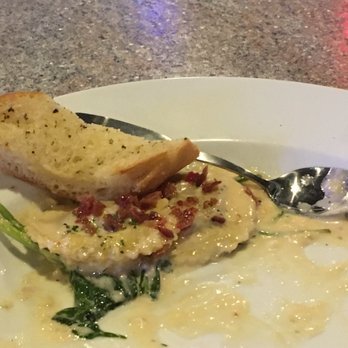 Second Brook Bar And Grill - Mushroom raviolis with spinach (devoured!!) - Burgers Near Me - Hooksett, New Hampshire