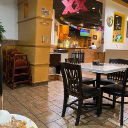 La Guadalupe Barr & Grill - Restaurant