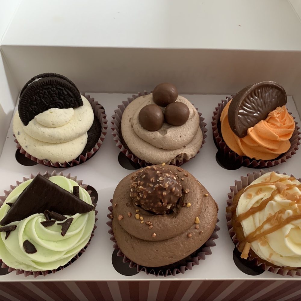 Johnnie Cupcakes - The 6-pack of gourmet cupcakes - Cupcakes Near Me - Dublin, D Johnnie Cupcakes - The 6-pack of gourmet cupcakes - Cupcakes Near Me - Dublin, D