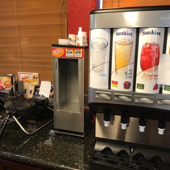 Best Western Desert Winds - Pancake making machine was turned off and no Water - Hotels Near Me - Mojave, California Best Western Desert Winds - Pancake making machine was turned off and no Water - Hotels Near Me - Mojave, California