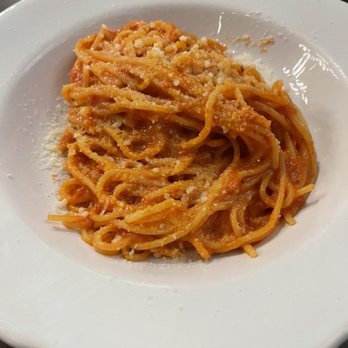 Mad Bene - Tomato spaghetti - Italian Near Me - Kapolei, Hawaii Mad Bene - Tomato spaghetti - Italian Near Me - Kapolei, Hawaii