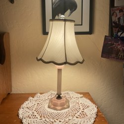 Harold's Lighting - Lampshade and finial purchased from Harolds, and now I realize my lamp could use some polish on the metal bits.