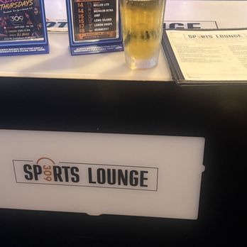 309 Sports Lounge - Booth area - Sports Bars Near Me - Mesa, Arizona