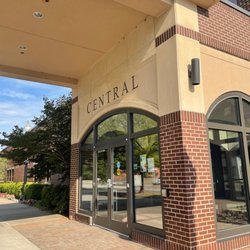 Centennial Center in Veterans Park - Outside
