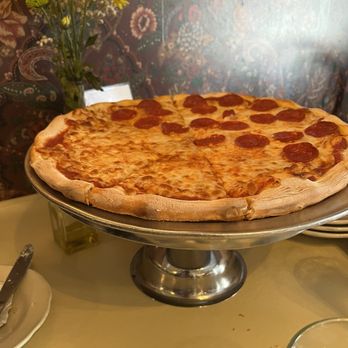 Erio's Ristorante - Cheese and pepperoni pizza - Italian Near Me - Saint Peters, Missouri Erio's Ristorante - Cheese and pepperoni pizza - Italian Near Me - Saint Peters, Missouri