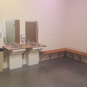 Memorial Park - Clean change room/ washroom - Parks Near Me - Chase, British Columbia