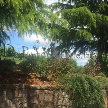 De Ponte Cellars - Wine Tasting Room Near Me - Dayton, Oregon