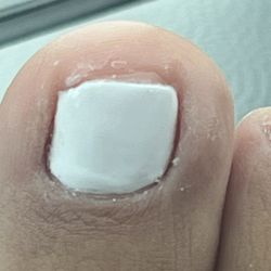 Attractive Nails - Result of how my pedicure turned out.