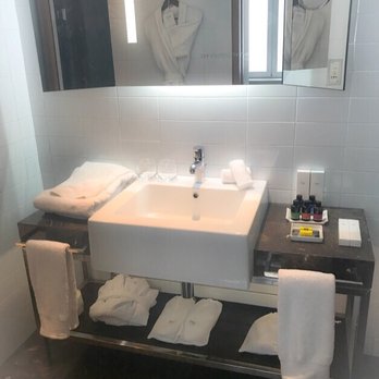 Me Reina Victoria - Hotels Near Me - Madrid, M Me Reina Victoria - Hotels Near Me - Madrid, M