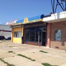 Angelos Pizza & Bakery - Pizza shop