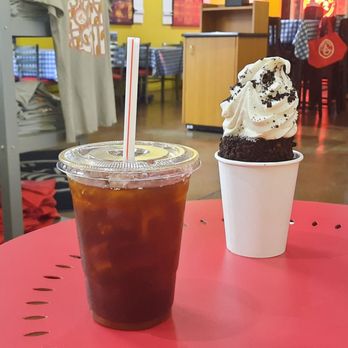 AZ Chimney Cakes - Iced Americano and Oreo Chimney w Ice Cream + crushed oreo topping - Chimney Cakes Near Me - Mesa, Arizona AZ Chimney Cakes - Iced Americano and Oreo Chimney w Ice Cream + crushed oreo topping - Chimney Cakes Near Me - Mesa, Arizona