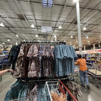 Costco - Wholesale Stores Near Me - Honolulu, Hawaii Costco - Wholesale Stores Near Me - Honolulu, Hawaii