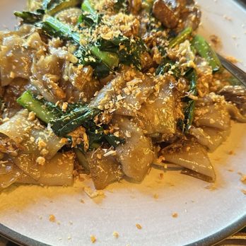 Siam Thai - Thai Near Me - Staten Island, New York