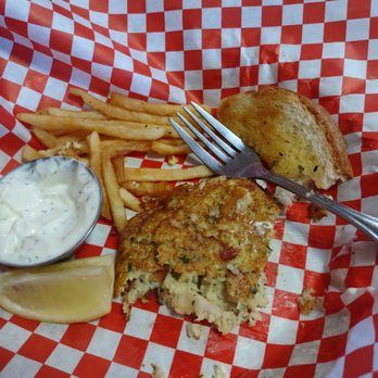Fishtails Cafe - Clam fritters that I just couldn't stop eating. - Seafood Near Me - South Beach, Oregon