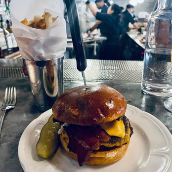 Au Cheval - Single Cheeseburger add Bacon - Bars Near Me - Chicago, Illinois