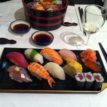 Tsukizi - Sushi spécial - Japanese Near Me - Paris, 75