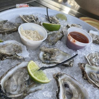 Sundowners - Oysters - Seafood Near Me - Key Largo, Florida Sundowners - Oysters - Seafood Near Me - Key Largo, Florida