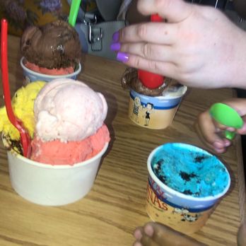 Max & Mina's - Flavors for days !! - Ice Cream & Frozen Yogurt Near Me - Flushing, New York Max & Mina's - Flavors for days !! - Ice Cream & Frozen Yogurt Near Me - Flushing, New York