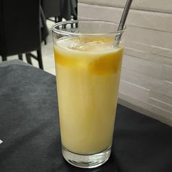 Indian Curry Restaurant cT - Menu fisso mixed (19,00€); mango lassi