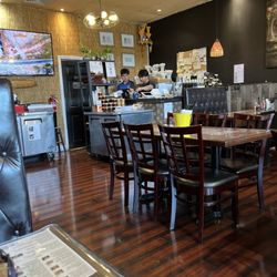 Xay's Kitchen Laos & Thai Cuisine - Front counter