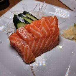 Salmon sashimi Salmon sashimi
