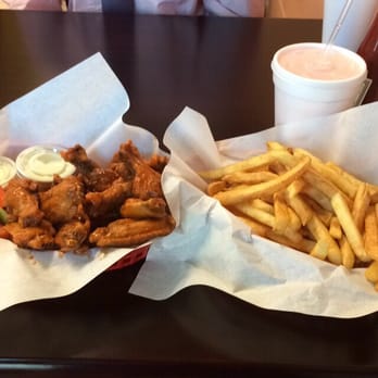 Crazy Hot Wings - Salad Near Me - Tujunga, California