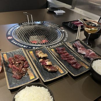 Gochi Japanese Kitchen - Sushi Bars Near Me - Winter Garden, Florida