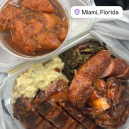 1/4 Rack of Ribs Links and Chicken 1/4 Rack of Ribs Links and Chicken