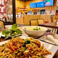 Veg Pho, Veg Fried Rice