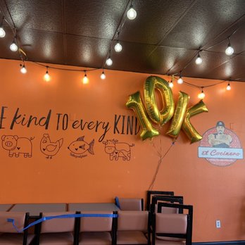 El Cocinero - Dining area (closed due to COVID, takeout only) - Mexican Near Me - Van Nuys CA, California