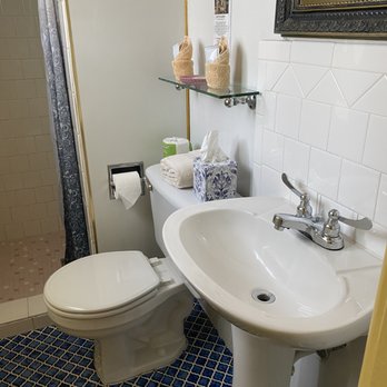 Itty Bitty Inn - Hotels Near Me - North Bend, Oregon Itty Bitty Inn - Hotels Near Me - North Bend, Oregon
