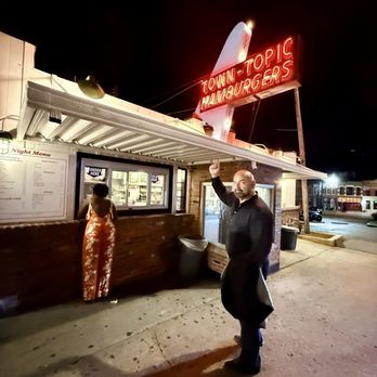 Town Topic - Burgers Near Me - Kansas City, Missouri Town Topic - Burgers Near Me - Kansas City, Missouri